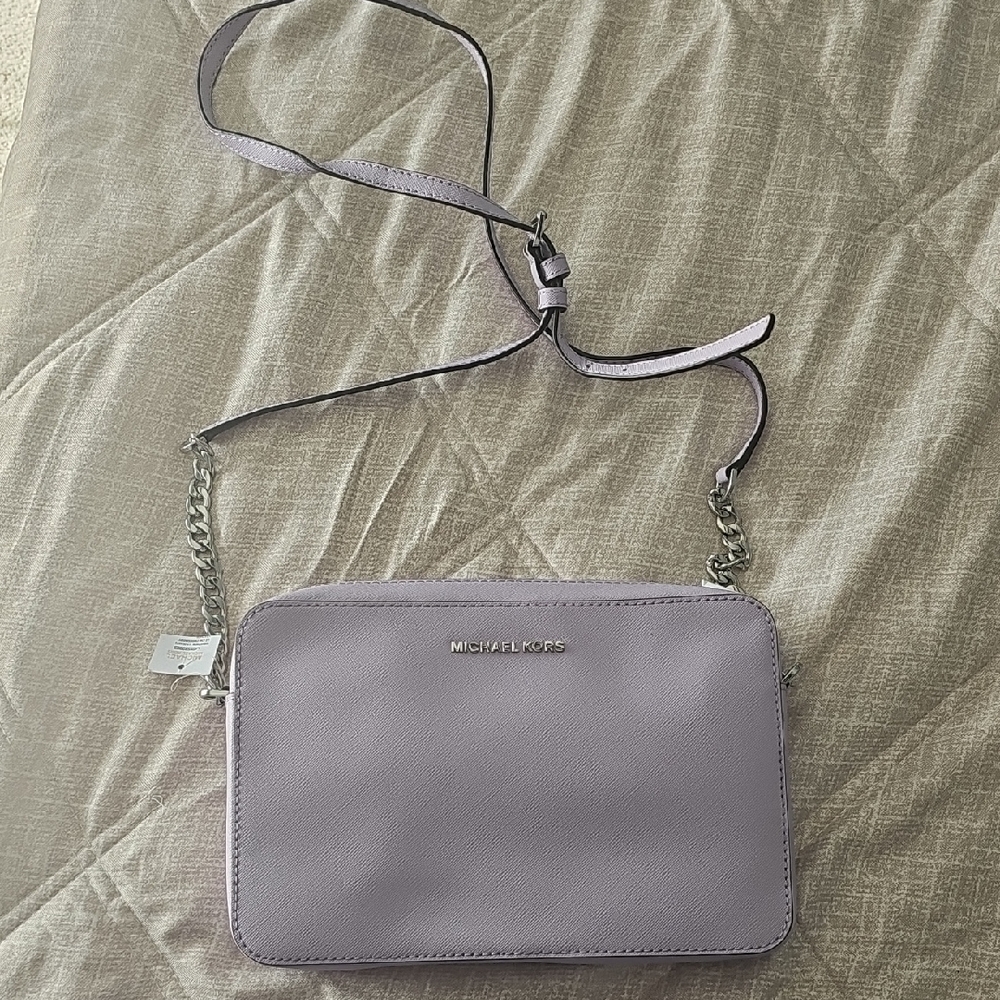 MICHAEL KORS Soft Lavender Crossbody Bag with Chain Strap